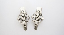 2 small silver metal flower alligator hair clips for fine thin hair