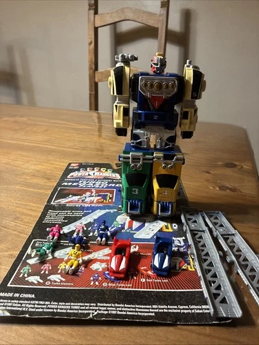 Megazord - Vintage  Rare  Power Rangers Turbo MEGAZORD Play set