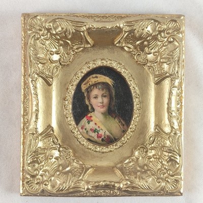 Vintage handgemaltes Damenportrait Miniatur verzierter vergoldeter Rahmen Rokoko Stil