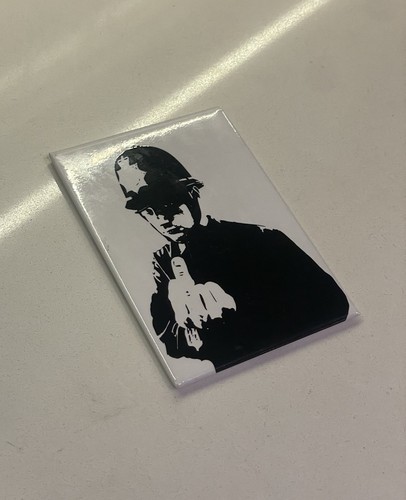 Banksy Official ‘Rude Copper’ Magnet from ‘The Art Of Banksy’ Regents Street. - Picture 1 of 7