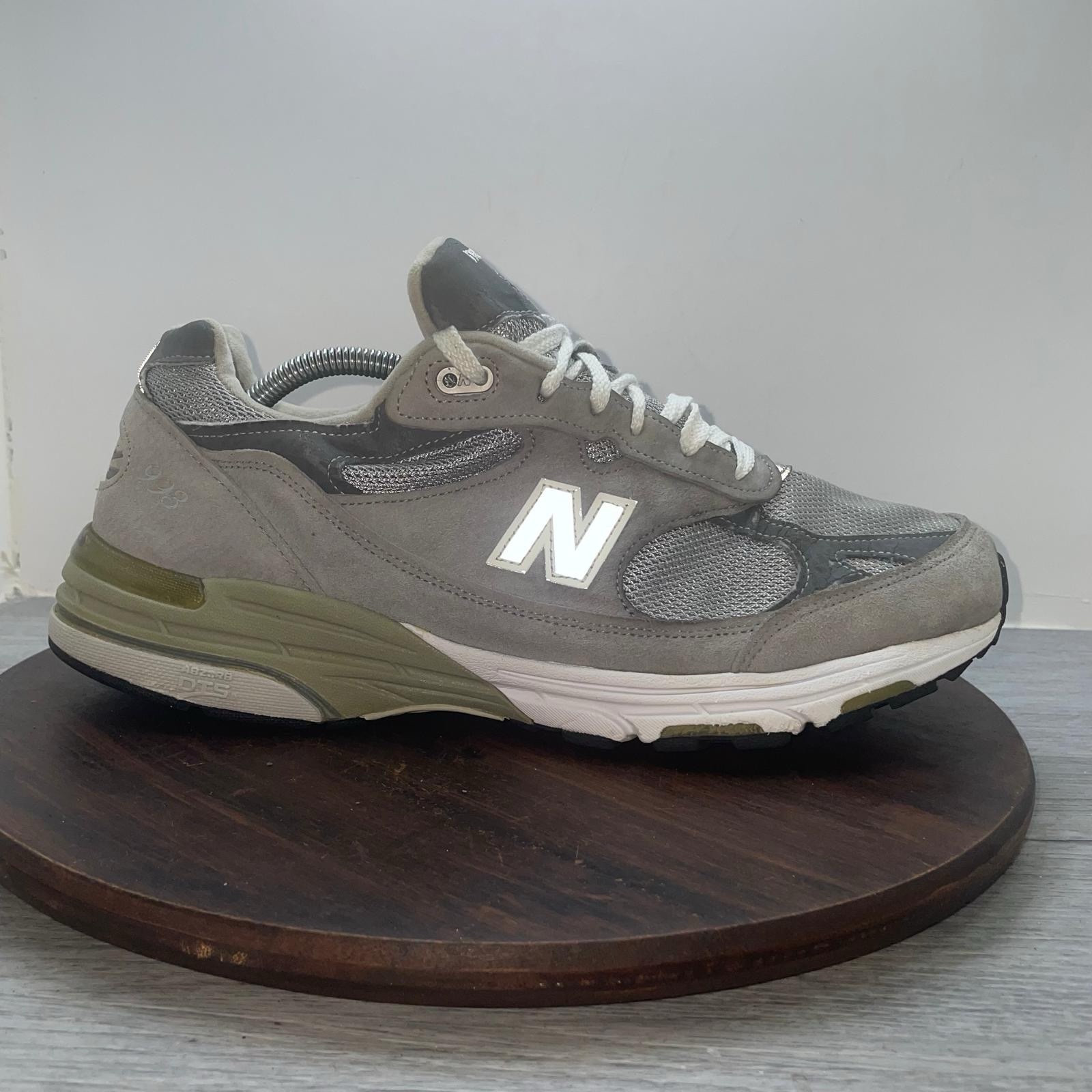 New Balance Mens 993 MR993GL Gray Made in USA Athletic Shoes 