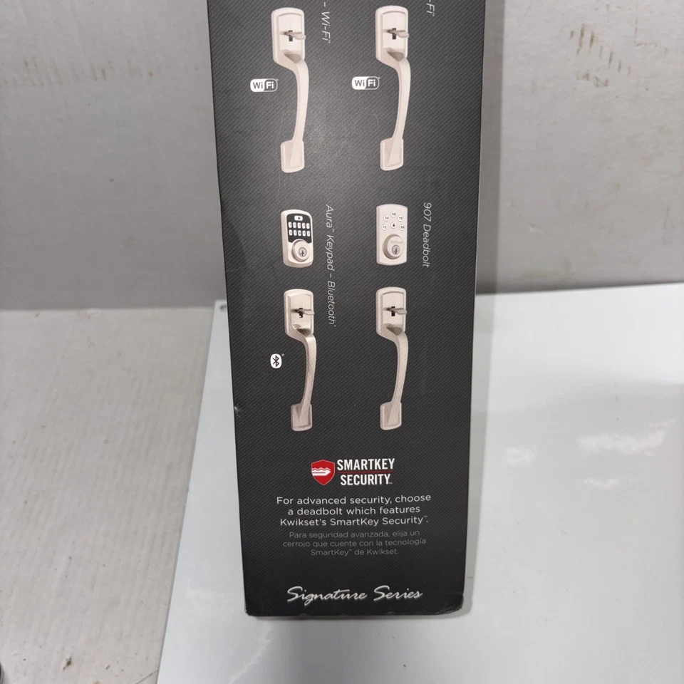 Manija de puerta de entrada de níquel satinado Kwikset Prague solo con perilla redonda Pismo Foto 3 de 4