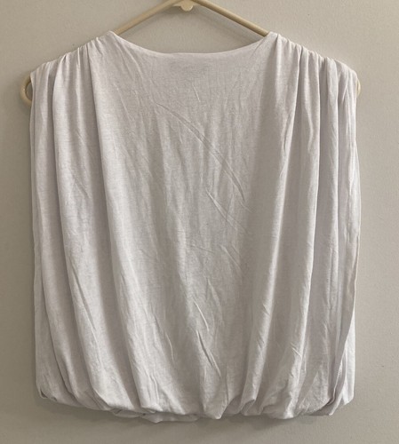 Express White Pleated Bubble Top Ruched Shoulder Size S Cropped NWT - Picture 6 of 9