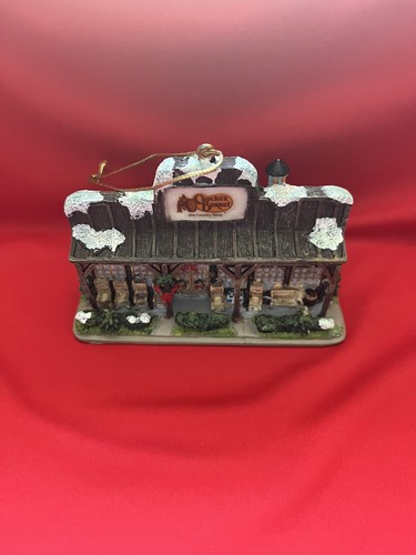CRACKER BARREL Old Country Store Restaurant Replica Christmas 2005 Ornament