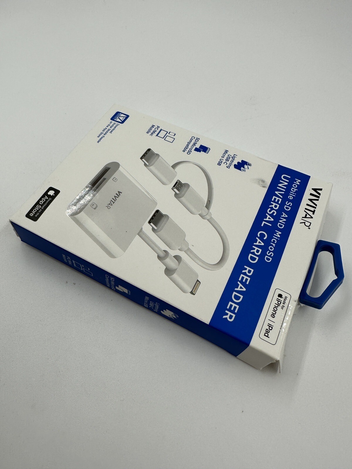 NEW Vivitar Mobile SD and MicroSD Universal Card Reader White MOV4016