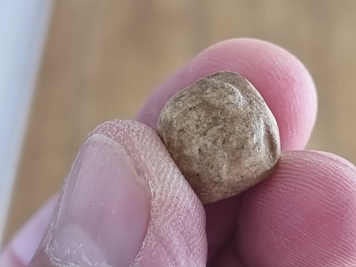 Tibetan monks ancient Buddha chalk bead 1 of 25. Please read description LR165s