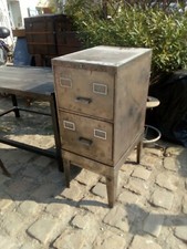 Casier rangement bureau design métal décapé