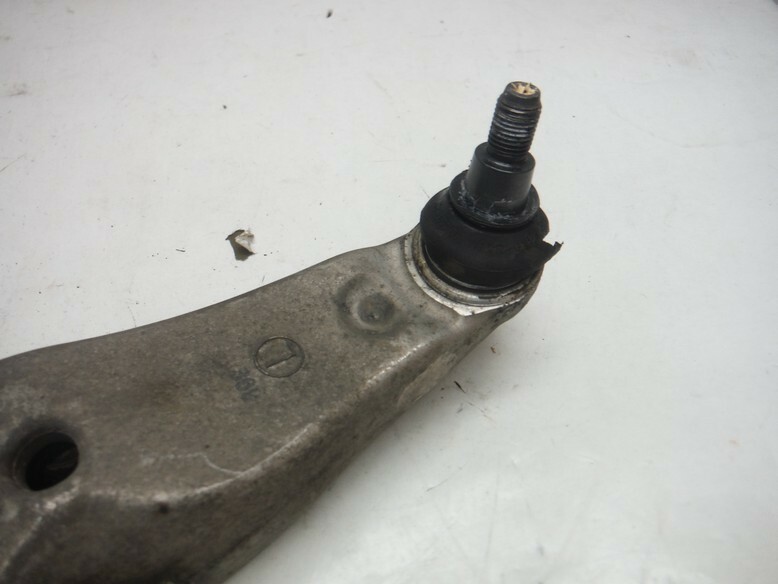 2014-2018 MASERATI GHIBLI QUATTROPORTE LEFT FRONT LOWER CONTROL ARM 06700071800