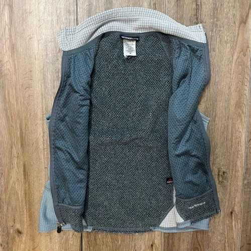 Chaleco Regulador Vintage Patagonia R2 Polar Mujer Mediano Polartec Cremallera Frontal Gris - Imagen 7 de 9
