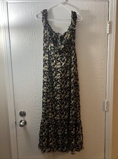 Urban Outfitters Black Floral Dress with Leg Slit Size Large
