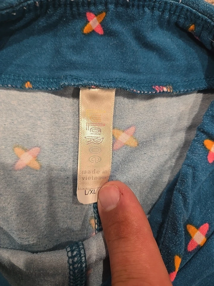 Kids Girls LuLaRoe Leggings Teal With Stars Size L/XL - Image 2 of 4