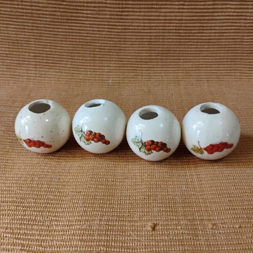 Vintage Ceramic Macrame Round Beads Set Of 4 White Speckled With Grapes 1.25"