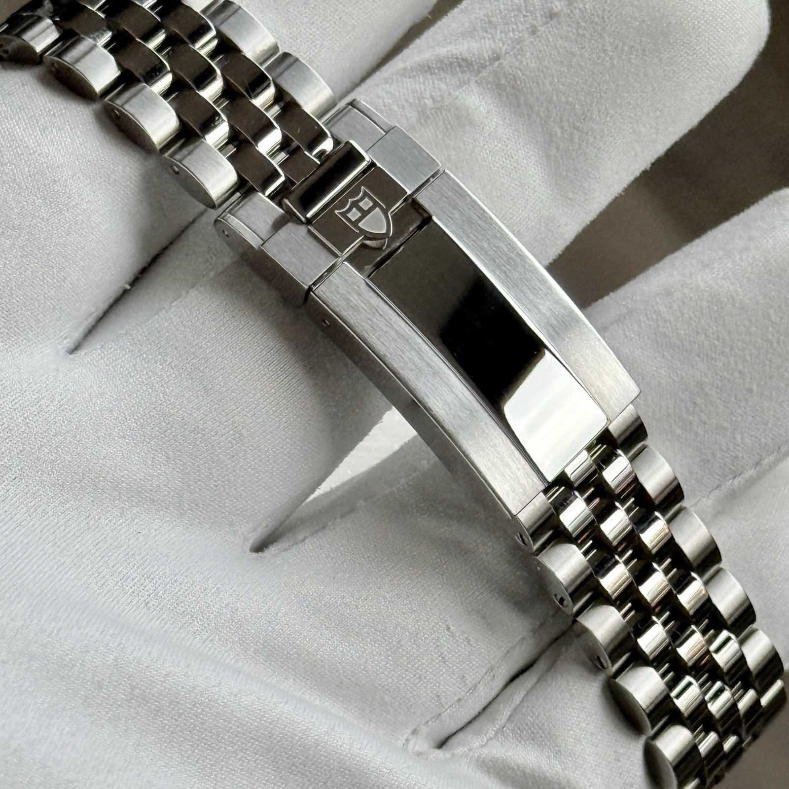 2025  Tudor Black Bay Chrono Pink Dial "Flamingo Pink" 41mm M79360N-0019