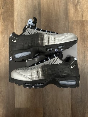 Size 10 - Palace x Nike Air Max 95 Big Bubble - Metallic Silver