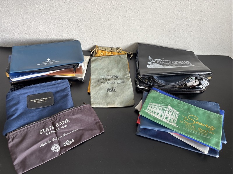 Lot Of 27  Zippered / Tie Bank money deposit bags See Description