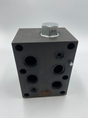 Sun Hydraulics - Sandwich Manifold - IBP /S , 2KR1-A2 - Genuine-New