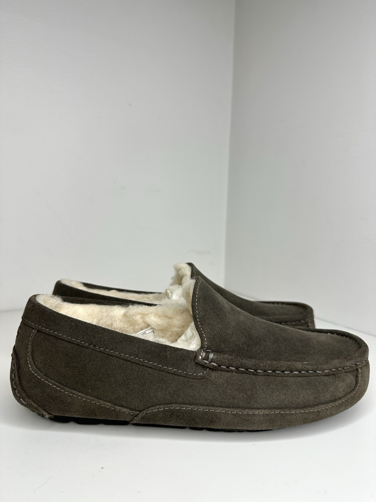 SAOLA UGG Ciabatta Uomo Ascot Scamosciato Grigio Taglia 9 Suola Interno Esterno Nuova