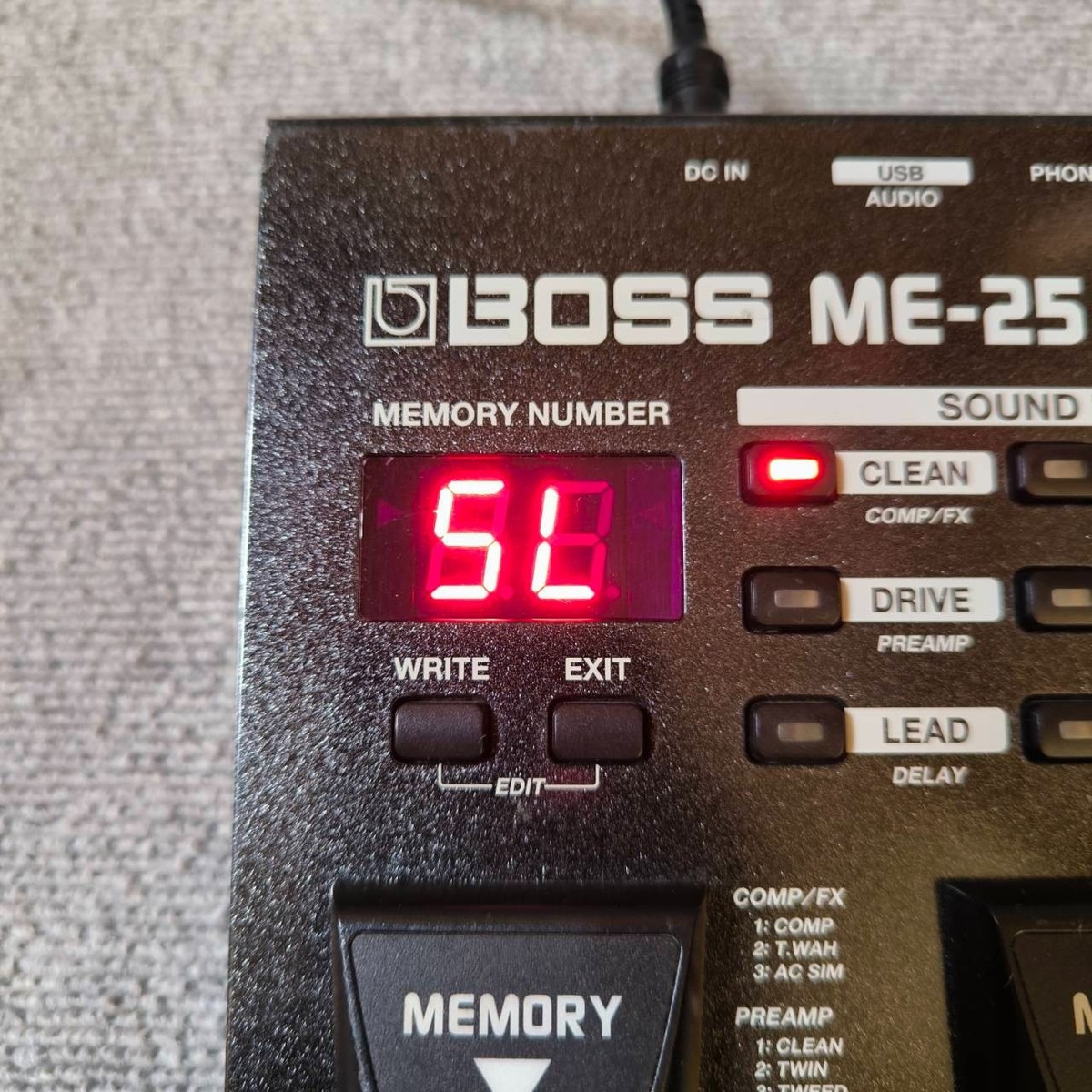 BOSS ME-25 Guitar Multiple Effects Pedal Multi-Effector W/ Power