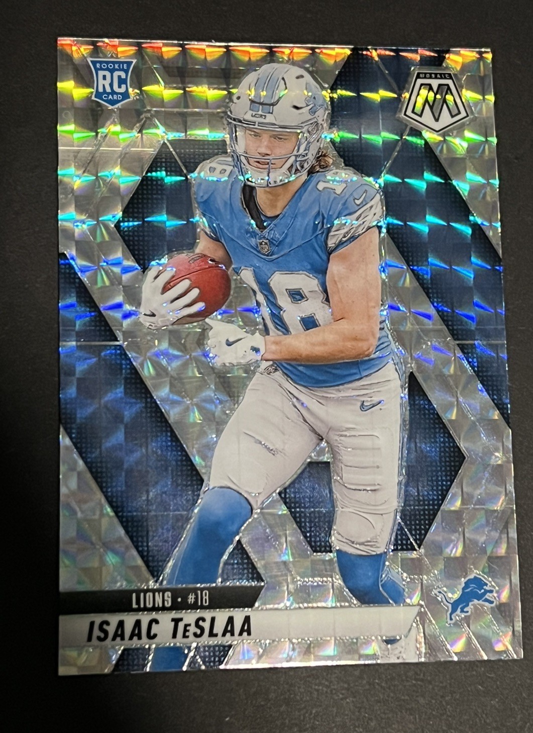 2025 Mosaic Football Isaac Teslaa Mosaic Silver #319 Lions RC