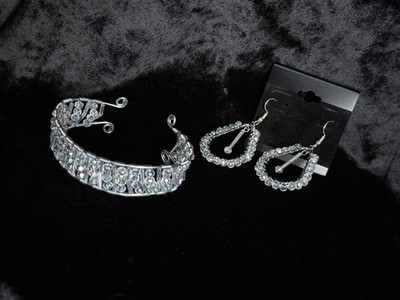Handmade beaded wire cuff  bracelet & Earrings Jewelry Set