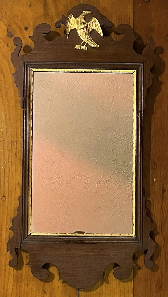 Espejo de pared antiguo de caoba Chippendale 27" x 14” espejo del siglo XIX Foto 2 de 4