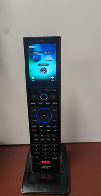 RTI T2i Universal Programmable Remote - USED