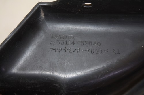 Parrilla parachoques delantera Toyota Urban Cruiser 53114-52040 genuina - Imagen 14 de 15