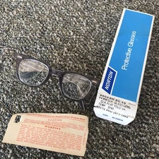 Norton Safety Glasses Googles Side Shields 2854 SM  8G 4S Clear Glass flat fold