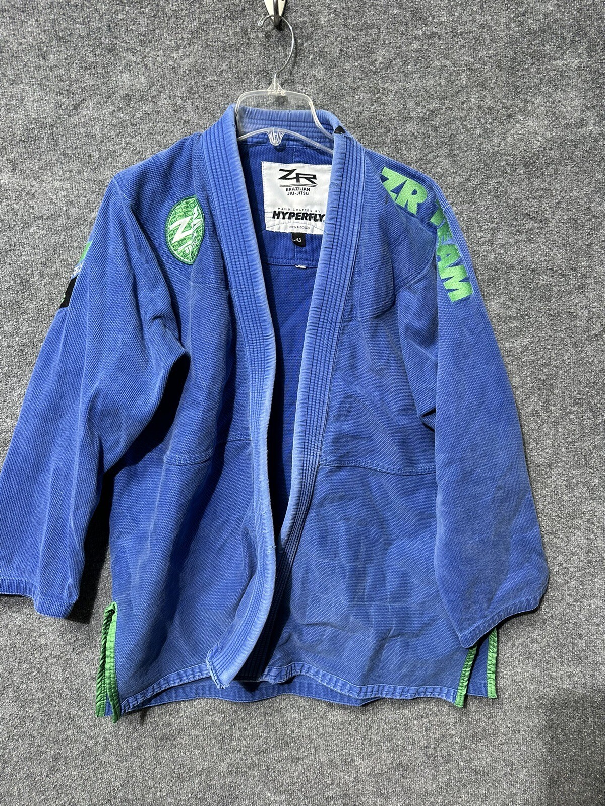 Picture 1 of 12