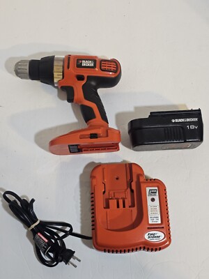 Black Decker 18v Cordless Drill Battery And Charger Firestorm Bundle Set  Nice!