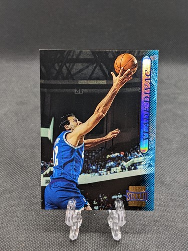 You Pick Your Cards - CHARLOTTE HORNETS Fan Favorites Old & New - LaMelo Muggsy - Picture 126 of 252
