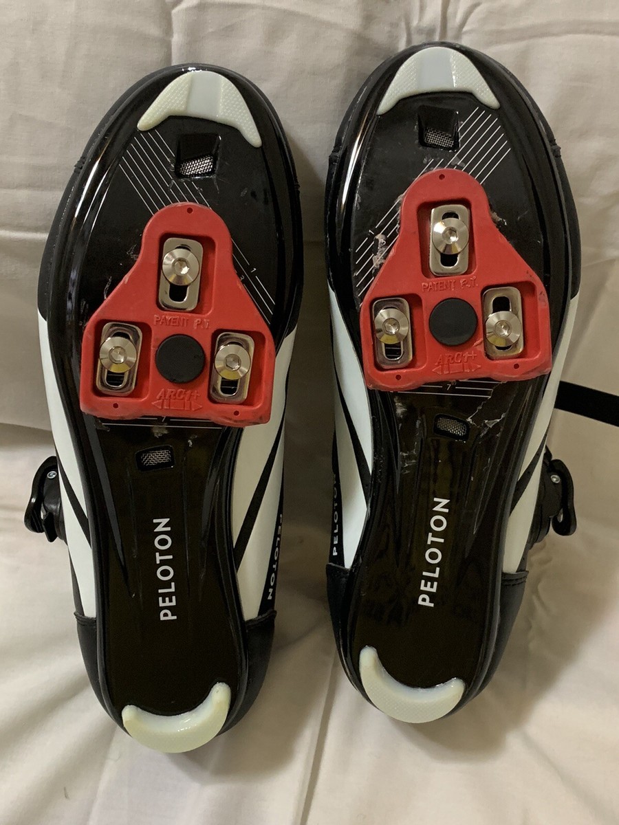 PELOTON Cycling Shoes Black/White/Red EUC Size EU 40 / Men display picture 2