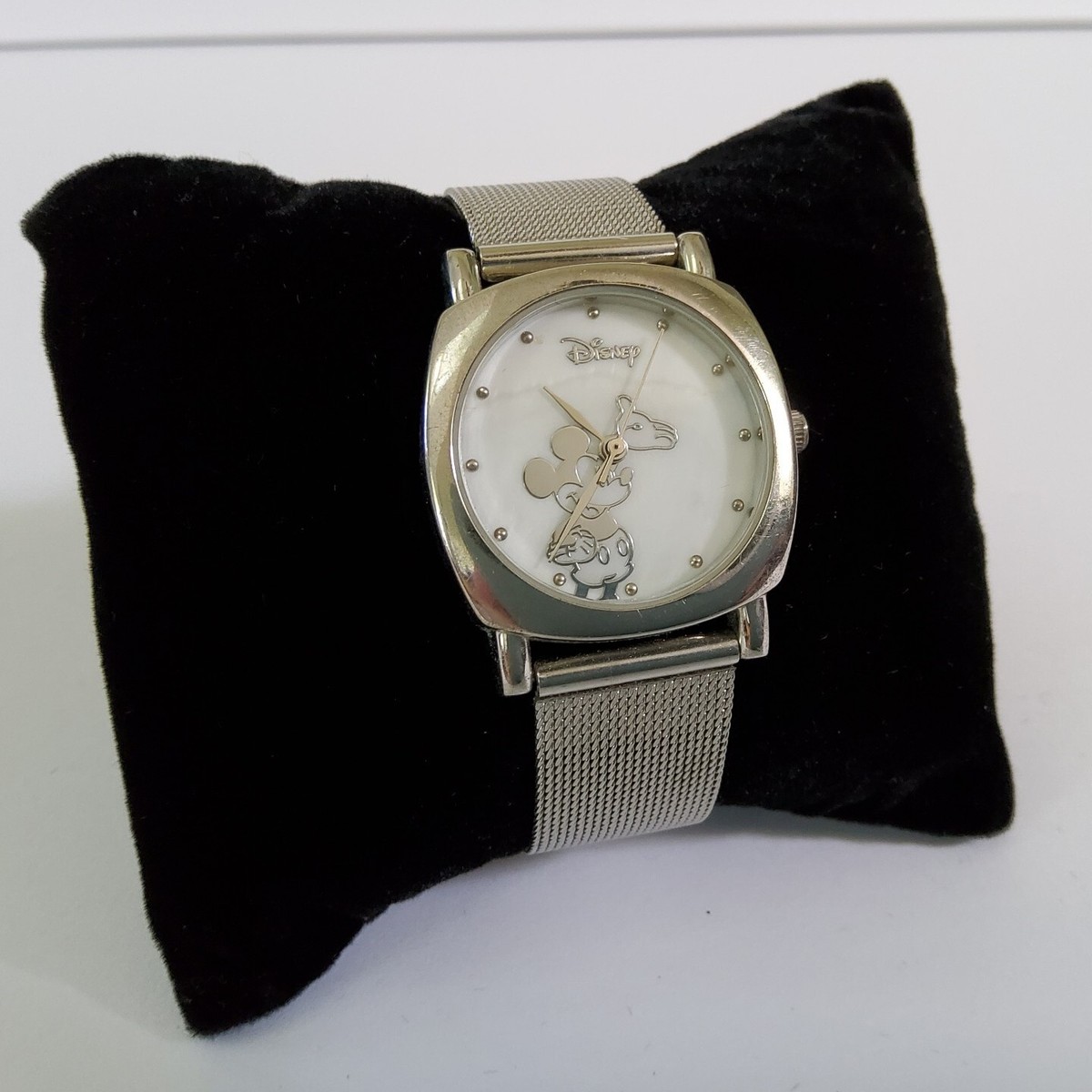 Disney By Accutime MK2010 Silver Tone Mother of Pearl Dial