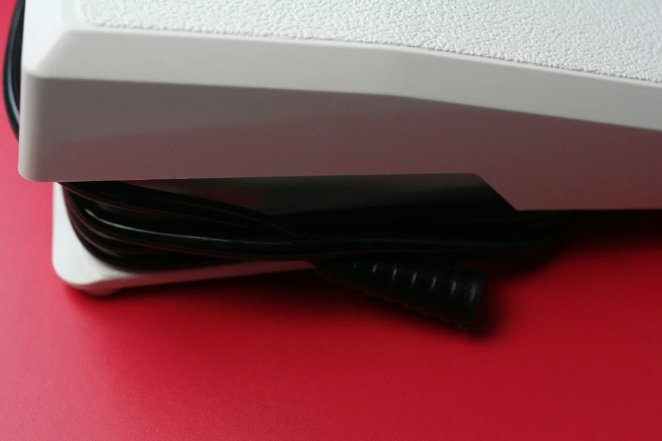 Anlasser für Singer Air Fussanlasser Pedal Fusspedal YDK Nähmaschinen Gaspedal - Bild 2 von 3