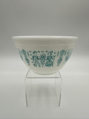 Pyrex Amish Butterprint Mixing Bowl 401 Vintage Turquoise And White 1.5 Pint MCM
