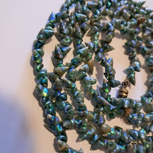 Vintage Aboriginal Maireener Shell Long Necklace 110cm - Picture 5 of 14
