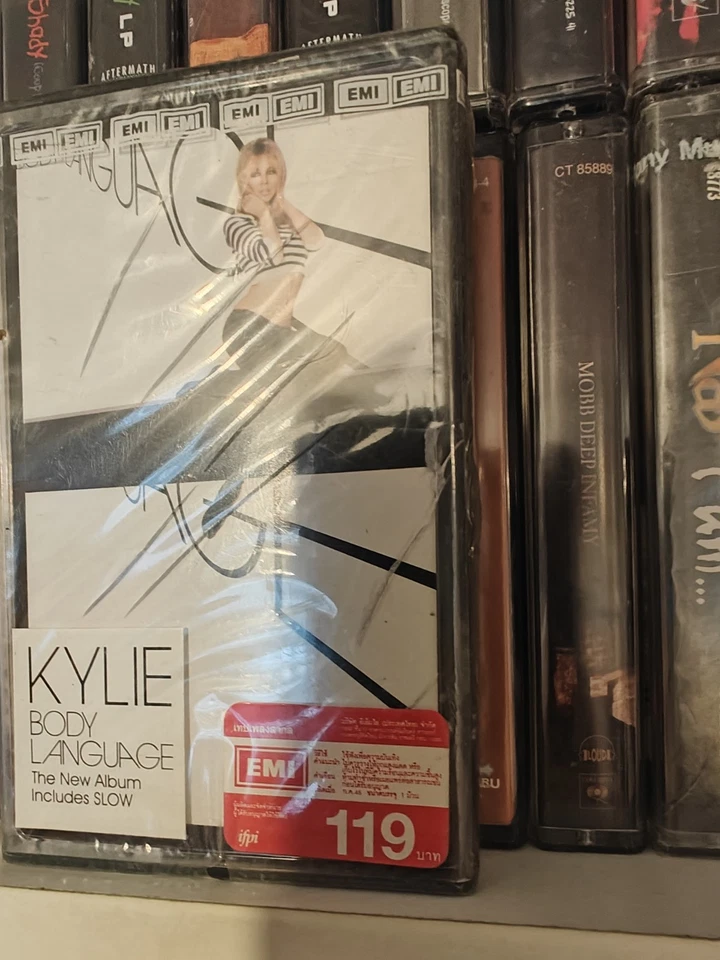 Kylie Minogue Body Language FACTORY SEALED cassette album **ref images - Image 4 of 4