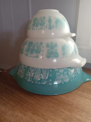 VTG Pyrex Amish Butterprint Cinderella Bowls Turquoise/White Set - 3 #441-43-44