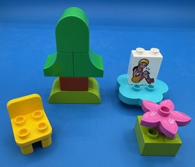 LEGO DUPLO SET 10605 DISNEY DOC MCSTUFFINS ROSIE THE AMBULANCE - 100% COMPLETE