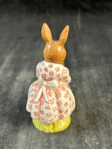 Royal Doulton Bunnykins Figurines Dollie Bunnykins Playtime Figurine Version A - Bild 4 von 5