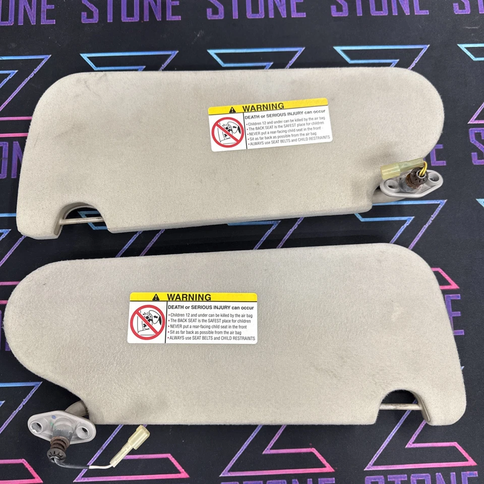 2001-2006 Dodge Stratus Driver Left Side Sun Visor Grey Lighted - Image 3 of 4