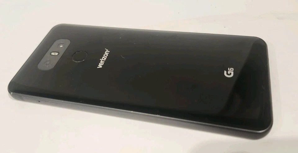 LG G6 VS988 Verizon 32GB Good Shape User Locked - Image 3 of 4