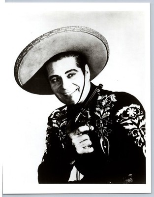 Publicity B & W Photo Renaldo Duncan Actor Cisco Kid c. 1940s   8 x 10