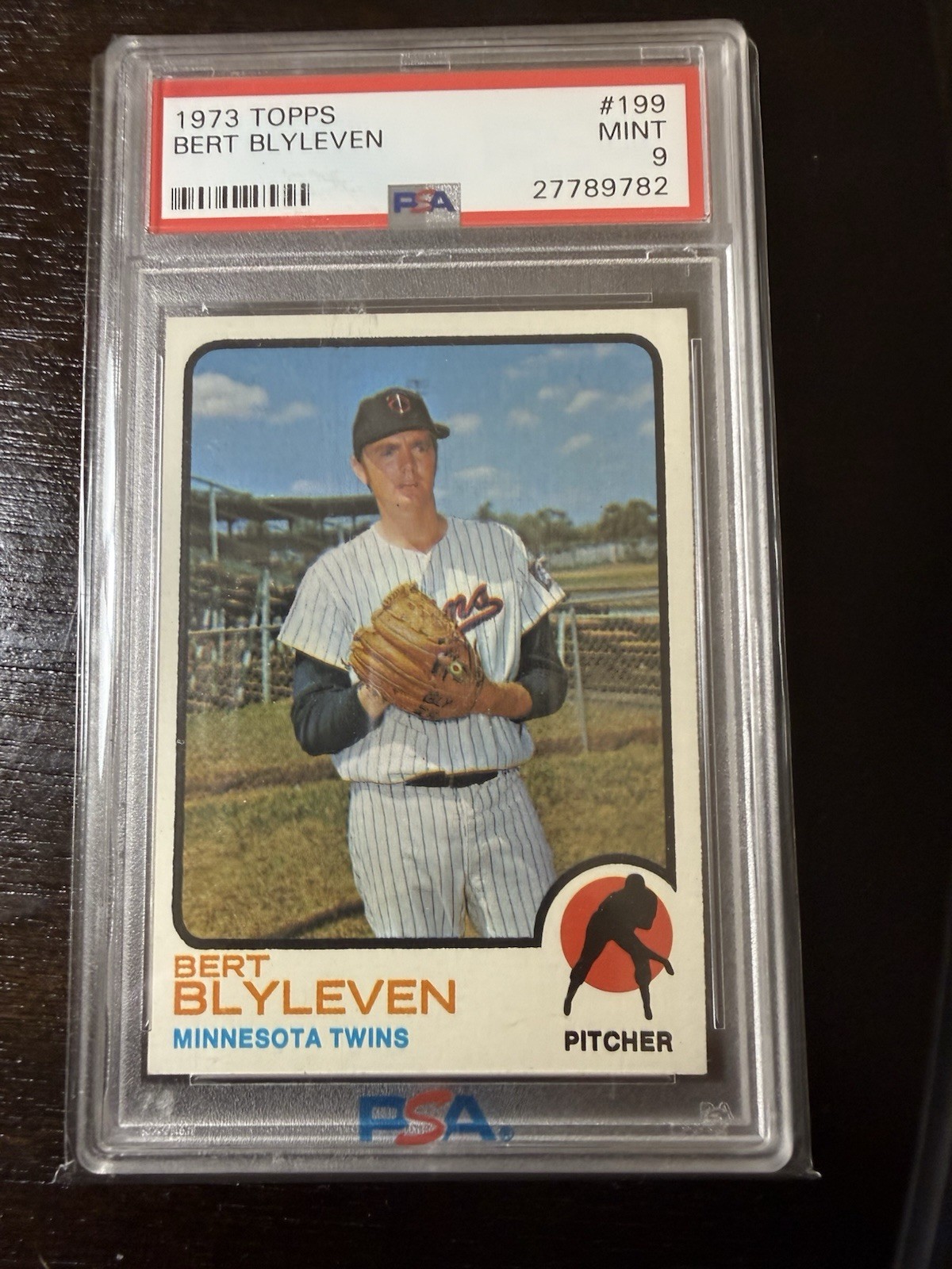 1973 Topps #199 Bert Blyleven PSA 9 Minnesota Twins HOF 
