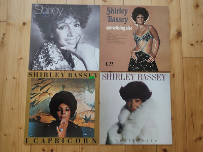 Shirley Bassey - 4 LPs - Sammlung - Capricorn, Yesterdays, Something Else...