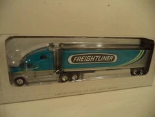 SPECCAST FREIGHTLINER  ~~ 1:64 SCALE in Package
