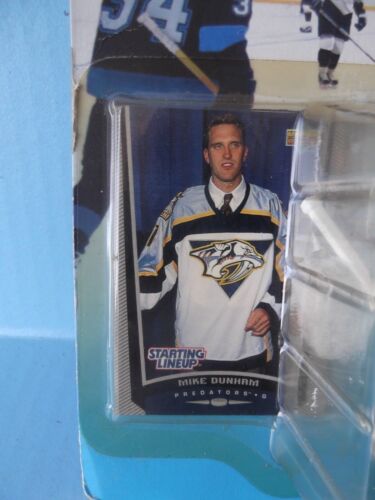 Starting Lineup Mike Dunham 3.25"in Action Figure Nashville Predators Hasbro - Picture 1 of 11