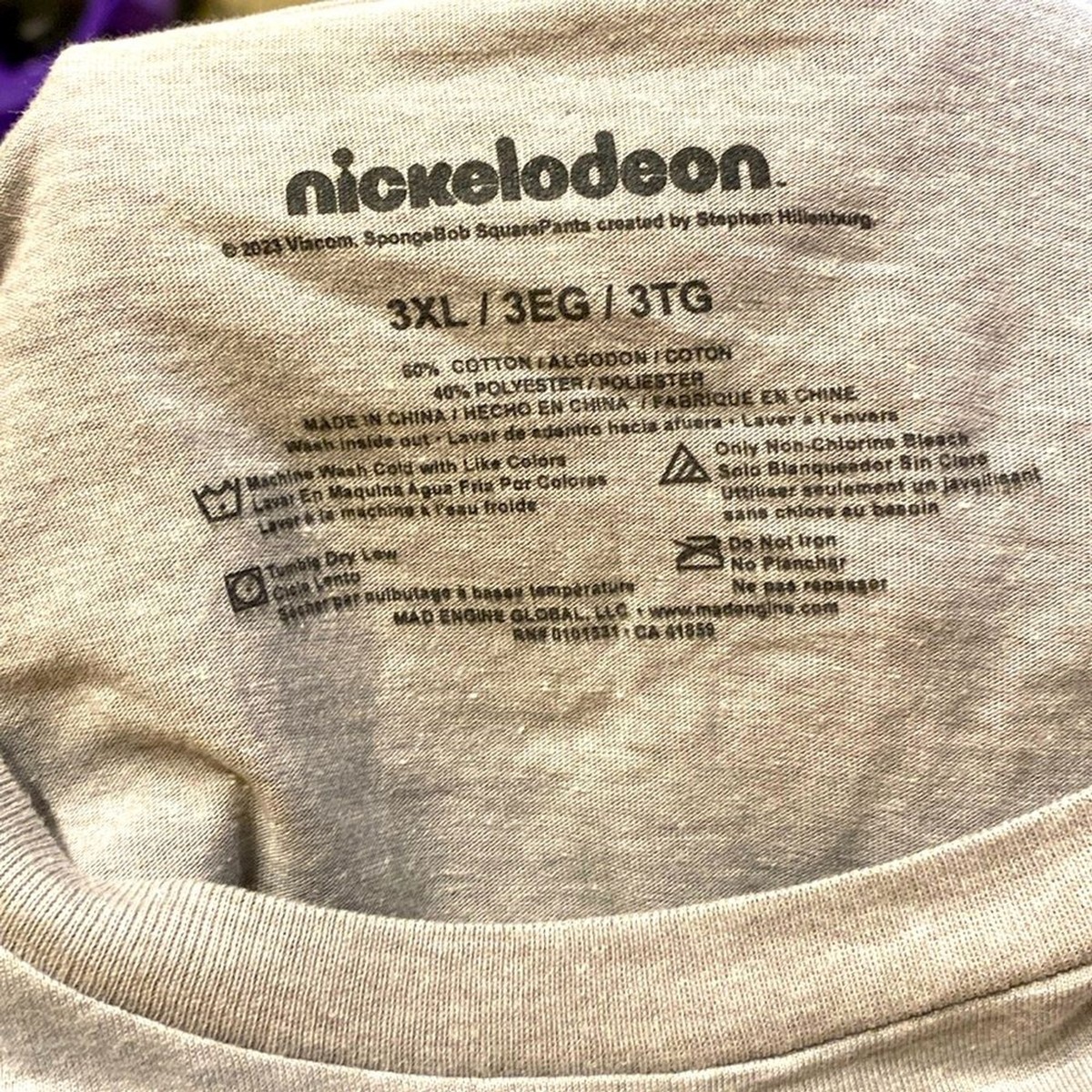 Nickelodeon Spongebob Squarepants Men's T-Shirt – 'Santa I Can Explain' Short Sleeve Tee - View #10
