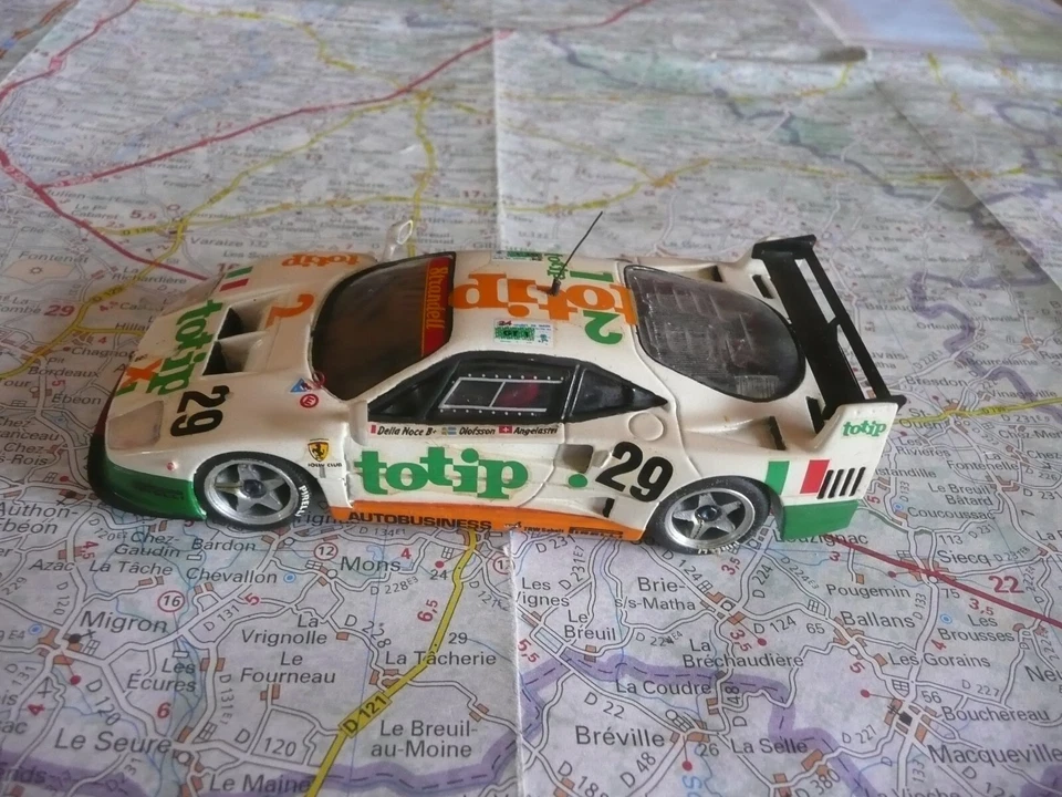 FERRARI F 40 Totip n°29 Le Mans 1994 Ancien Kit Resine Marque ? 1/43 - Photo 3/4