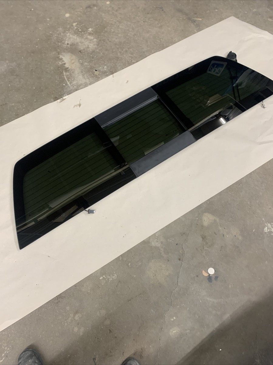 14 15 16 17 18 CHEVY 1500 SILVERADO OEM REAR SLIDING BACK WINDOW  